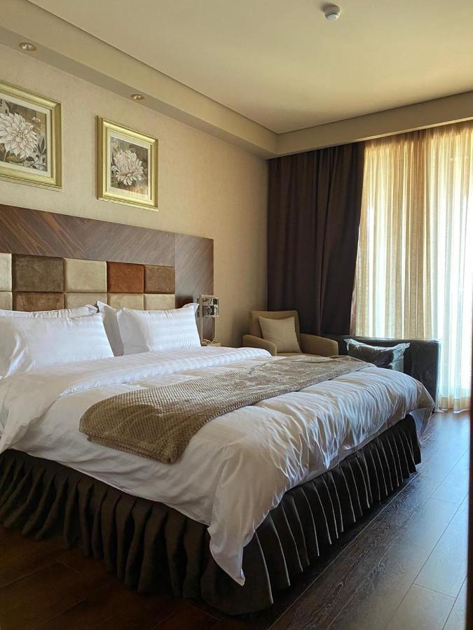 Dreamland Deluxe Apartment Chakvi Buitenkant foto