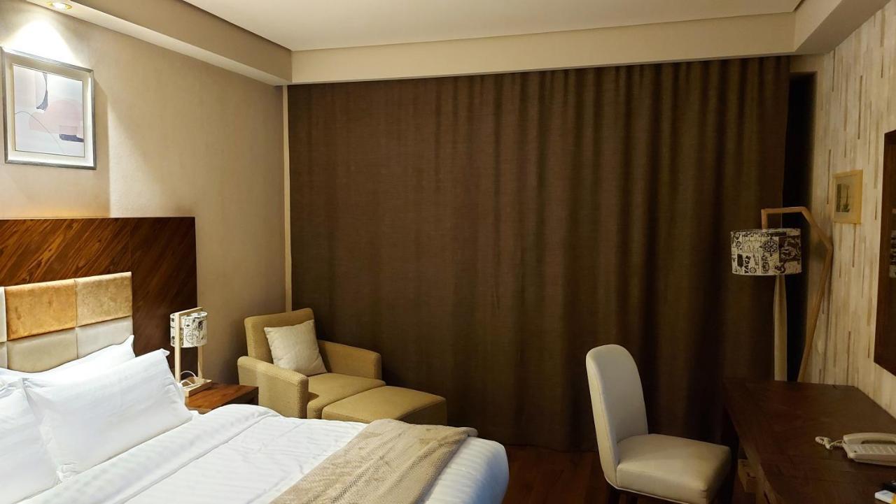 Dreamland Deluxe Apartment Chakvi Buitenkant foto
